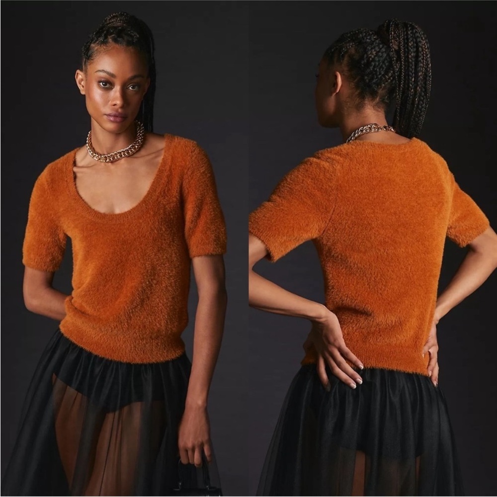 NWT Anthropologie Maeve Scoop Neck
Eyelash Sweater Tee in Cedar